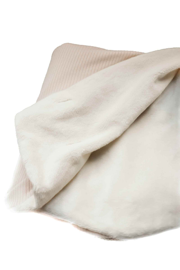 Oat Ribbed Toddler Blanket - GiFTiFY