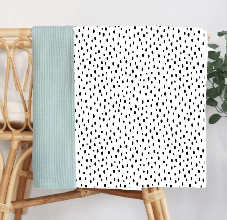 Polka Dot Muslin/Waffle Blanket - GiFTiFY