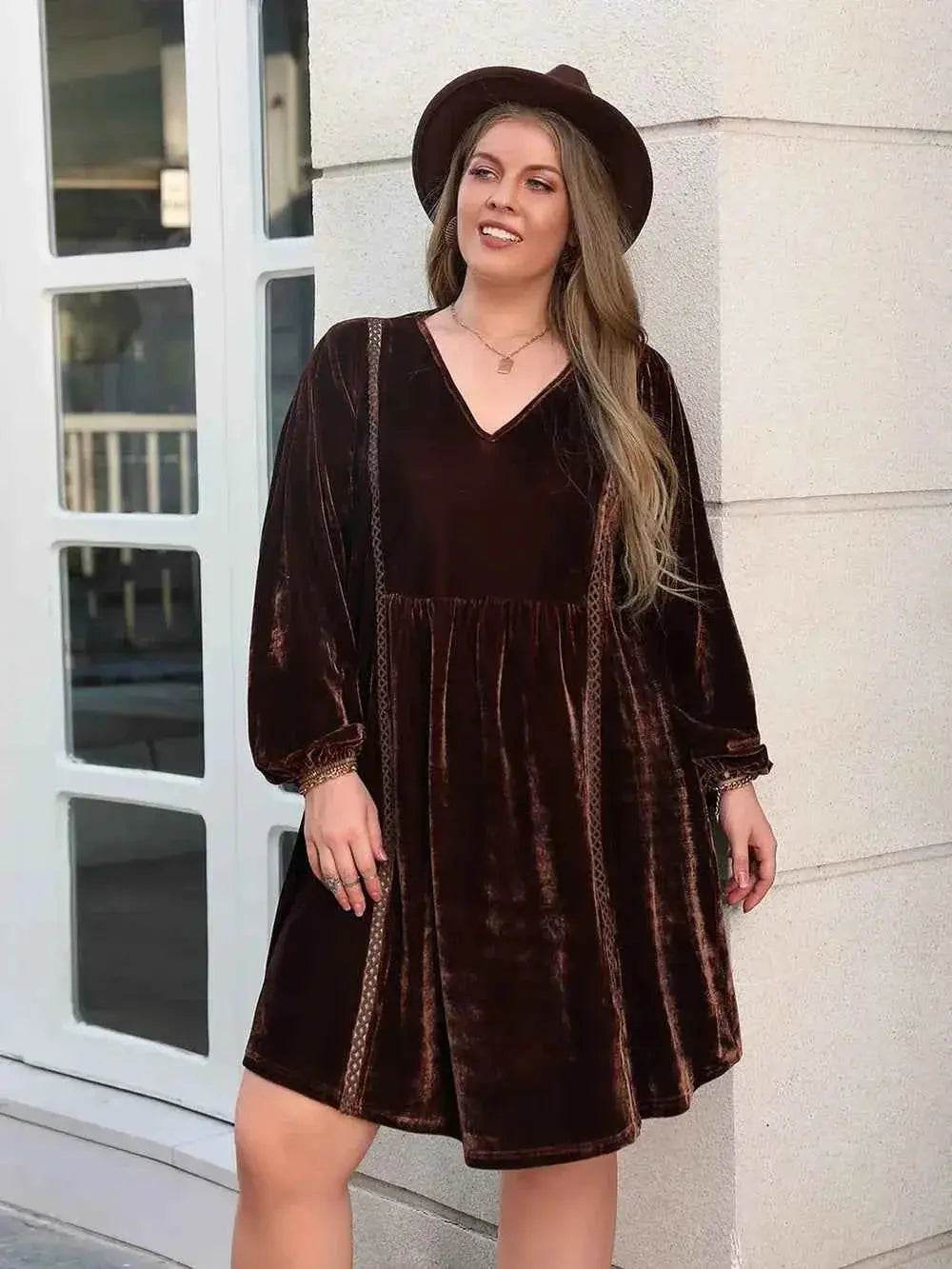 Plus Size V-Neck Balloon Sleeves Dress - GiFTiFY