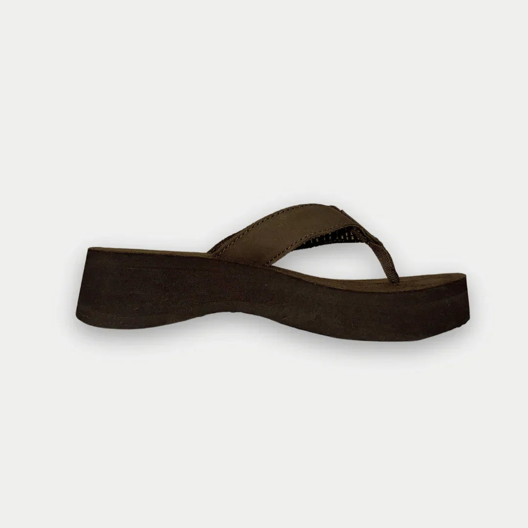 LA GEAR WOMAN'S FLIP FLOP LA Gear