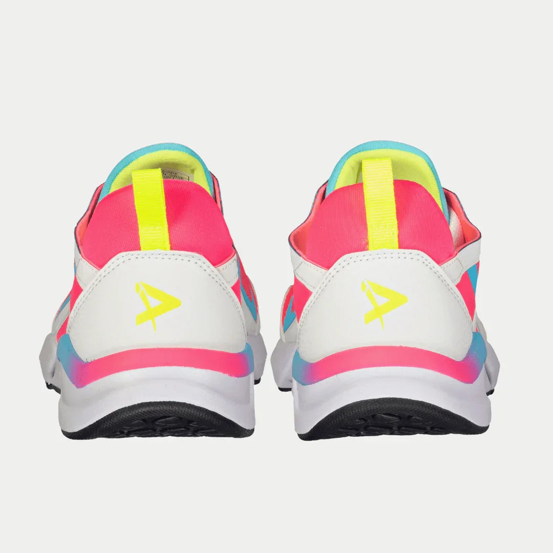 LA GEAR WOMEN'S TARZANA LOWTOP
