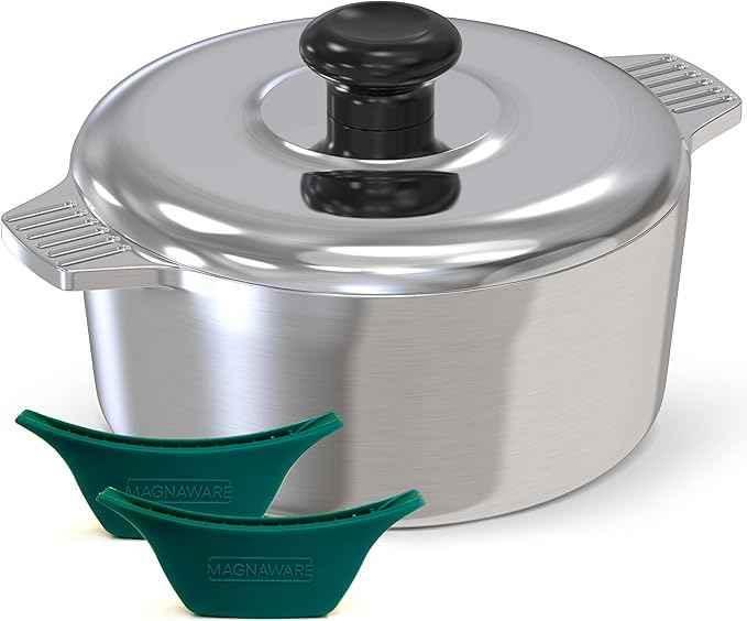 3 Quarts Round Dutch Oven with Lid Home & Garden by MAGNAWARE