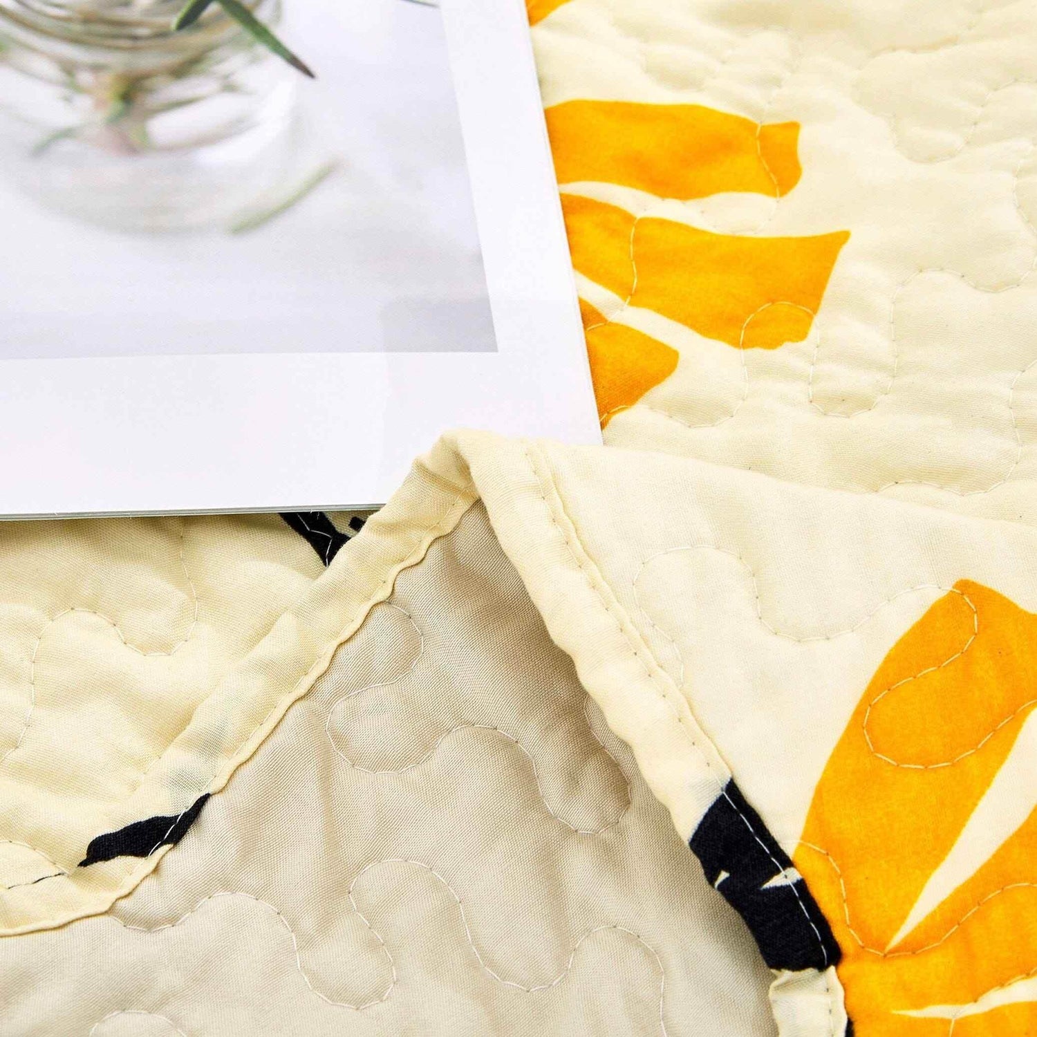 DaDa Bedding Botanical Floral Throw Blanket - Quilted Yellow Fleur Golden Orange Spring Time Tulips - Scalloped Edges Bright Vibrant Ivory Cream - 50 x 60 - GiFTiFY