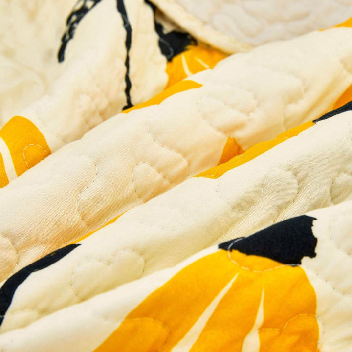 DaDa Bedding Botanical Floral Throw Blanket - Quilted Yellow Fleur Golden Orange Spring Time Tulips - Scalloped Edges Bright Vibrant Ivory Cream - 50 x 60 - GiFTiFY