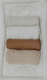 Caramel Waffle Knit Blanket - GiFTiFY