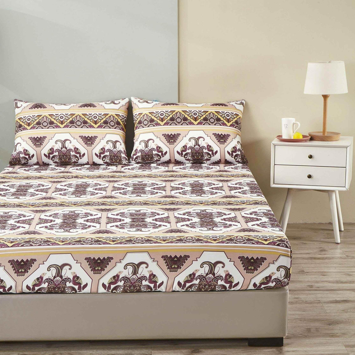 DaDa Bedding Majestic Oriental Kilim Fitted Sheet - w/ Pillow Cases Royal Persian Traditional Design Intricate Ornate Ornament Print Bed Sheets by DaDalogy Bedding Collection