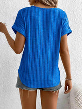 Plus Size Ribbed Texture Short Sleeve T-Shirt - GiFTiFY