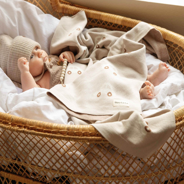 100% Cotton Luxury Knit Car Swaddle Blanket - GiFTiFY