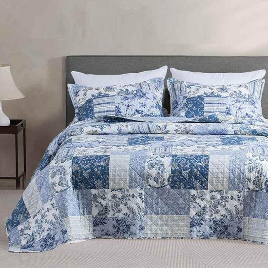 Kasentex Vintage Blue Patchwork Floral Quilt Set - All Season Bedding, Room Decor, Graduation Gifts - GiFTiFY