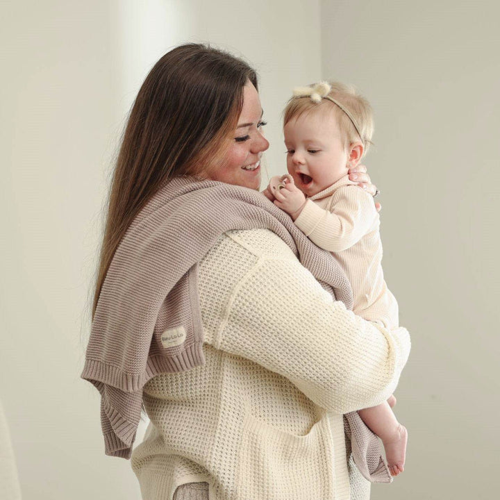 Heritage Knit - 100% Organic Cotton Luxury Knit Baby Swaddle Blanket - GiFTiFY