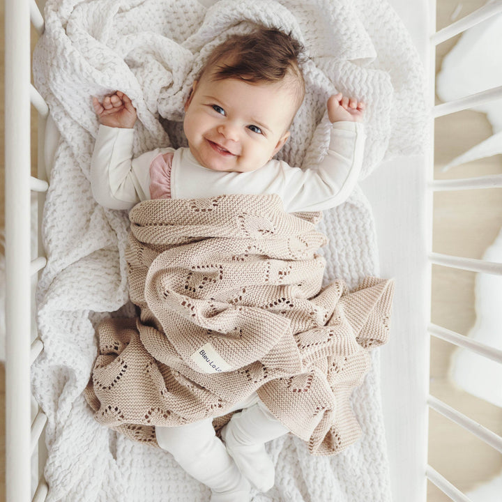 100% Cotton Luxury Knit Heart Swaddle Baby Blanket - GiFTiFY