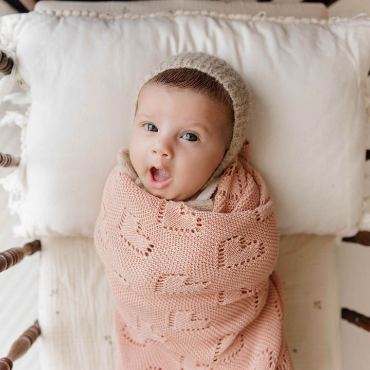 100% Cotton Luxury Knit Heart Swaddle Baby Blanket - GiFTiFY