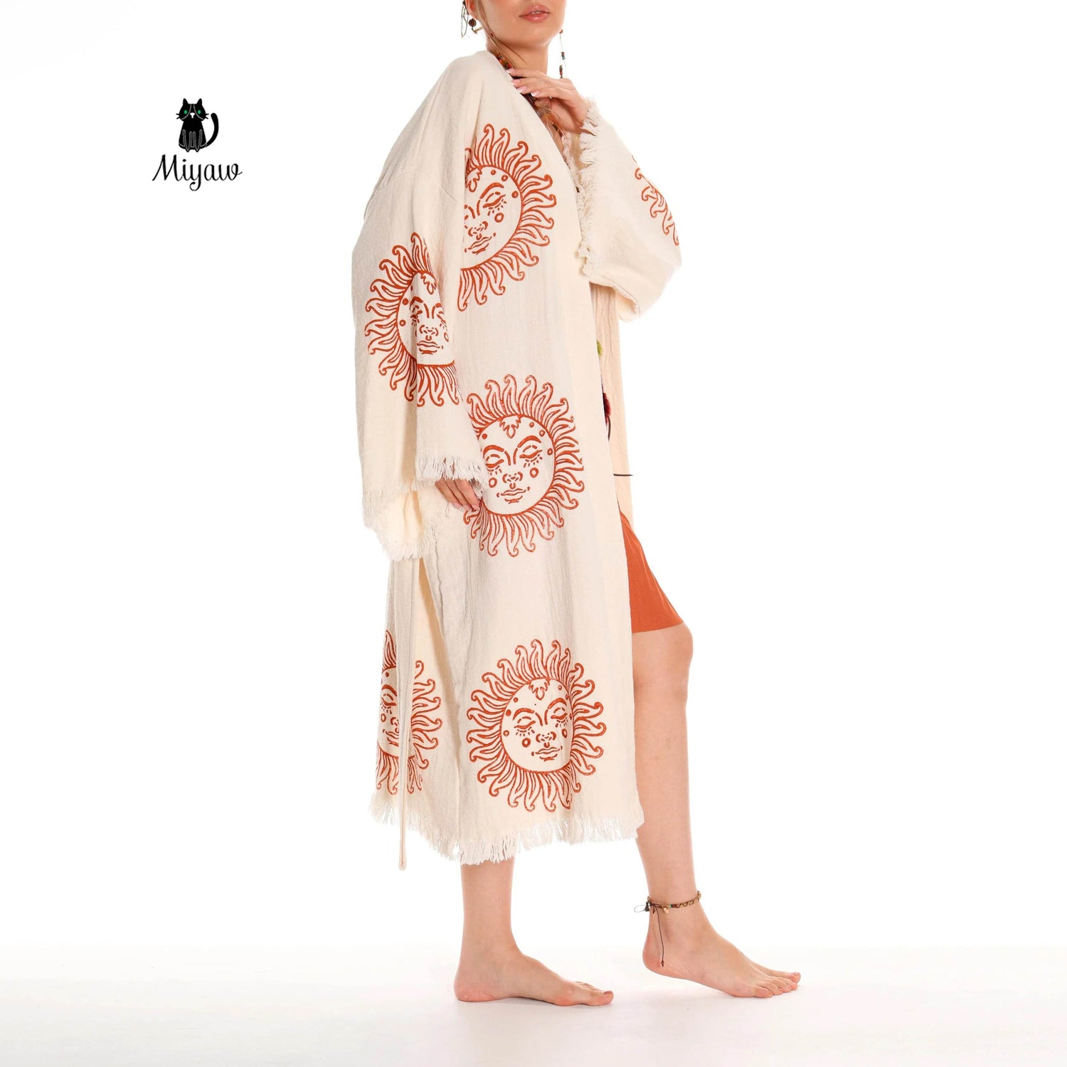 Unique Sun Stamped Robe: Eco-Friendly Organic Cotton Boho Kimono - GiFTiFY