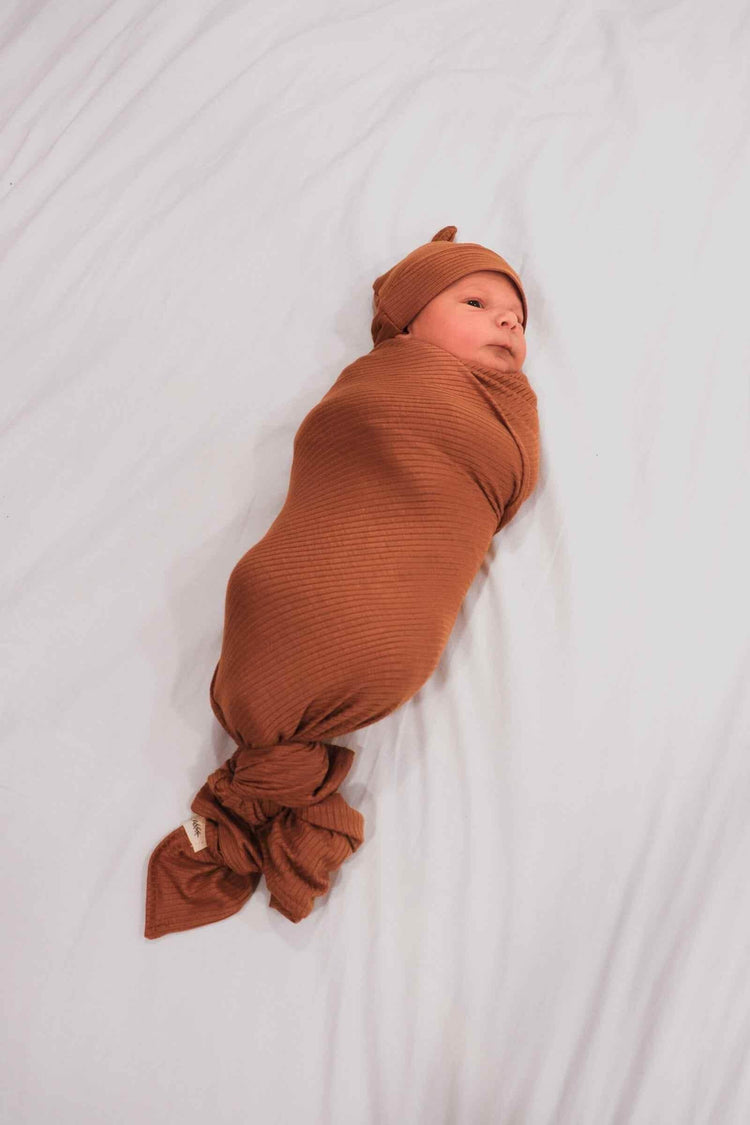 Cocoa Ribbed Stretch Swaddle - GiFTiFY