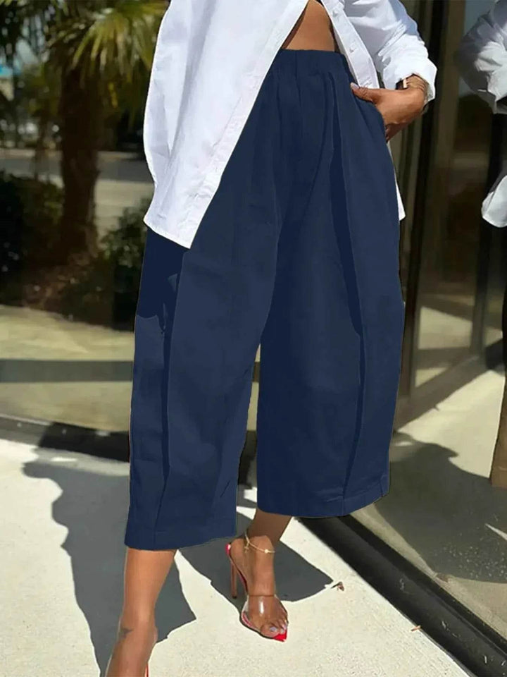 Plus Size Wide Leg Pleated Detail Cropped Pants - GiFTiFY