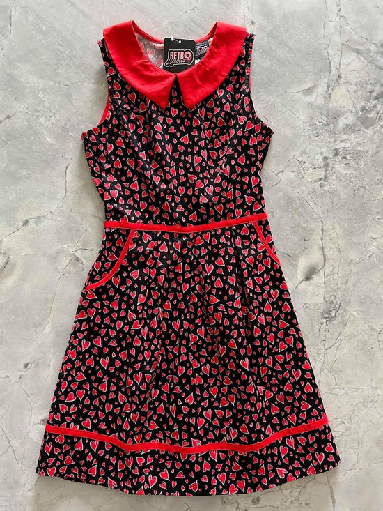 Hearts Collared Dress - GiFTiFY