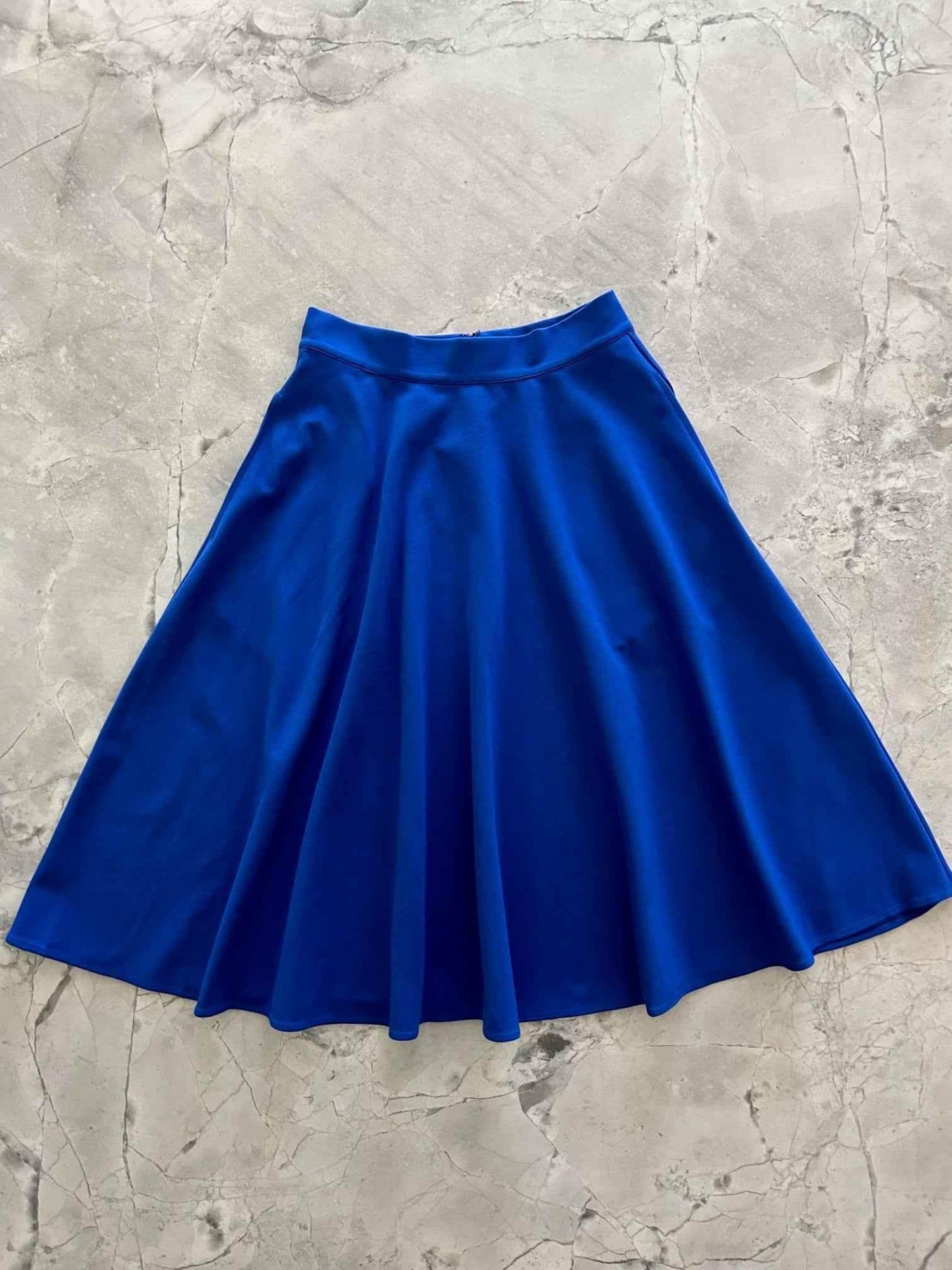 Charlotte Nova Skirt in Blue - GiFTiFY