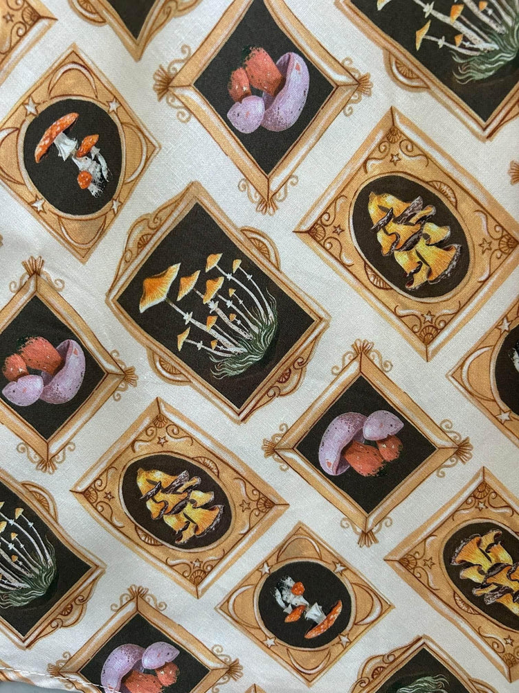 Mushrooms Doris Skirt - GiFTiFY