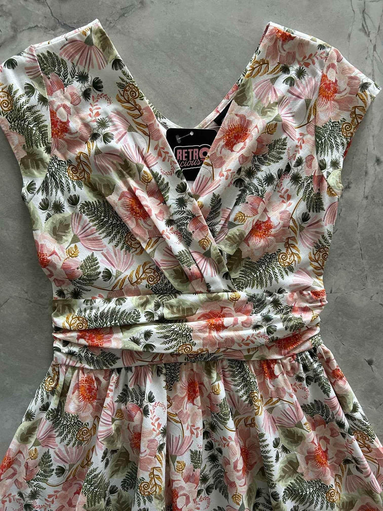 Pink Floral Greta Dress - GiFTiFY