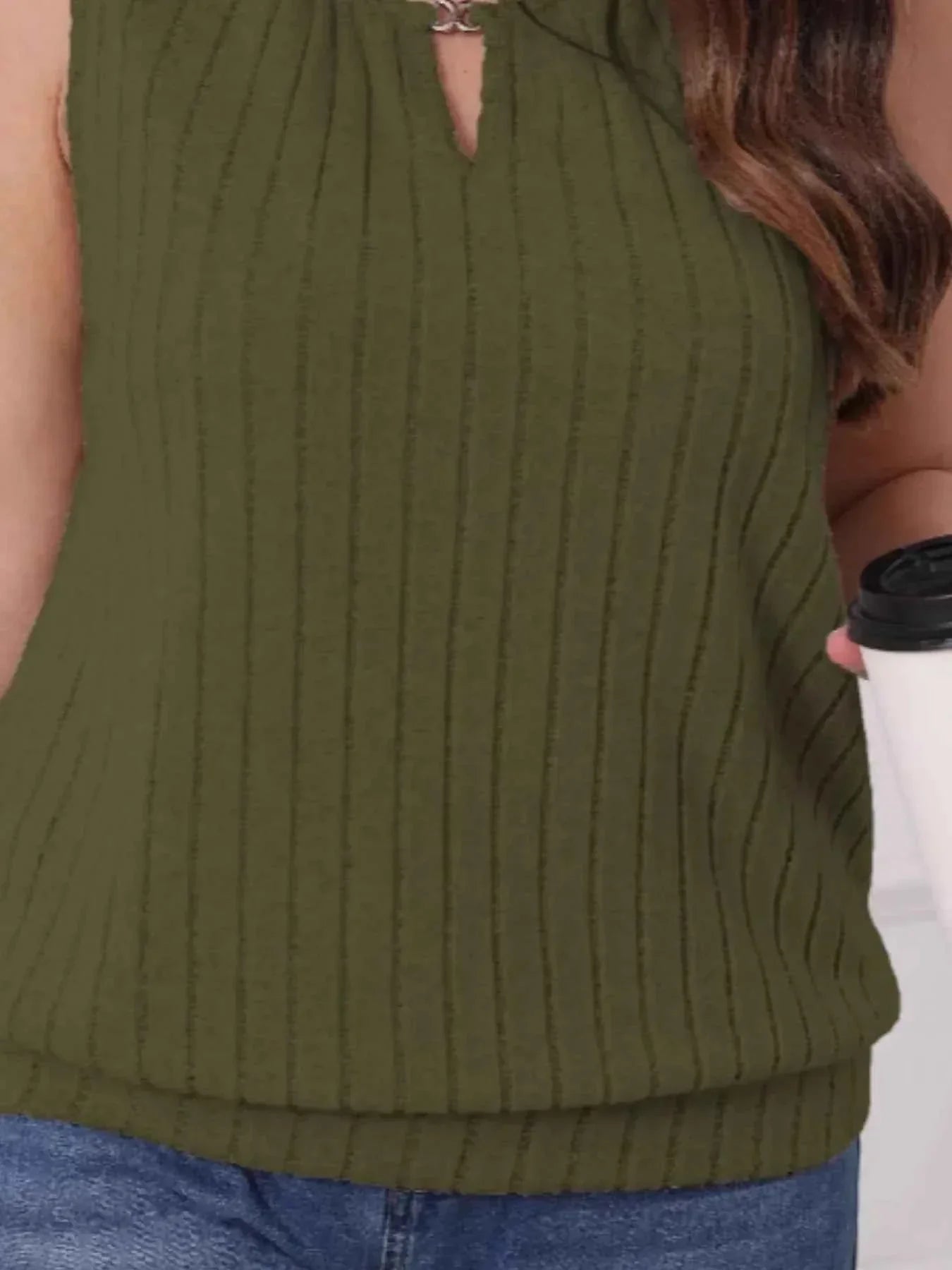 Plus Size Ribbed Knit Keyhole Tank Top