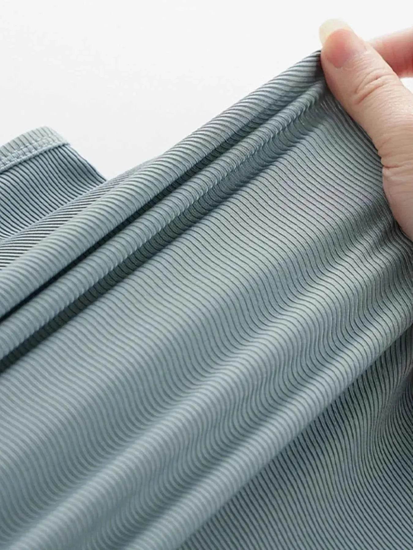 Plus Size Ribbed Scoop Neck Tank Top - GiFTiFY