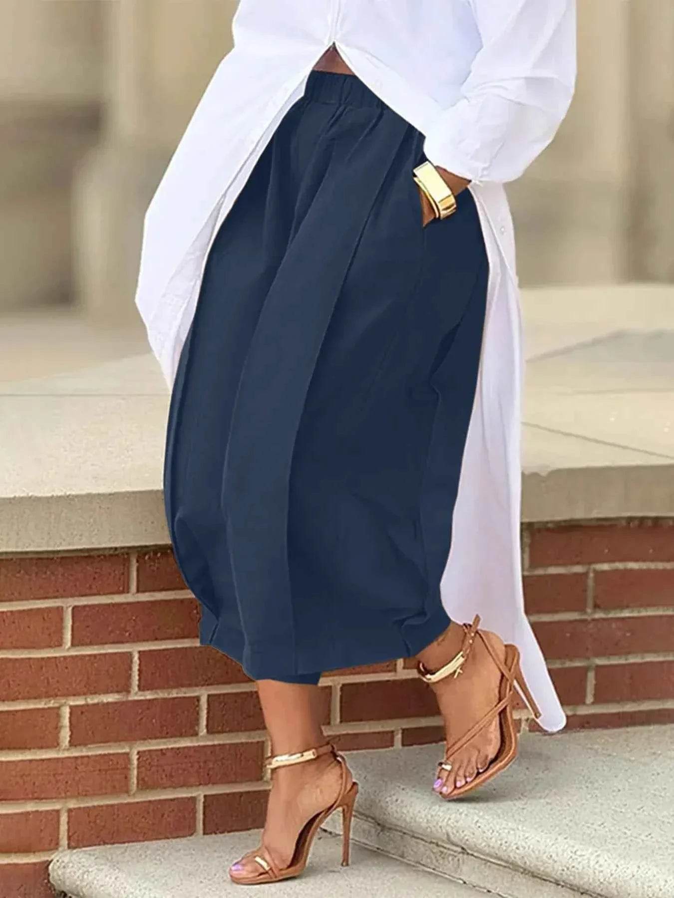 Plus Size Wide Leg Pleated Detail Cropped Pants - GiFTiFY