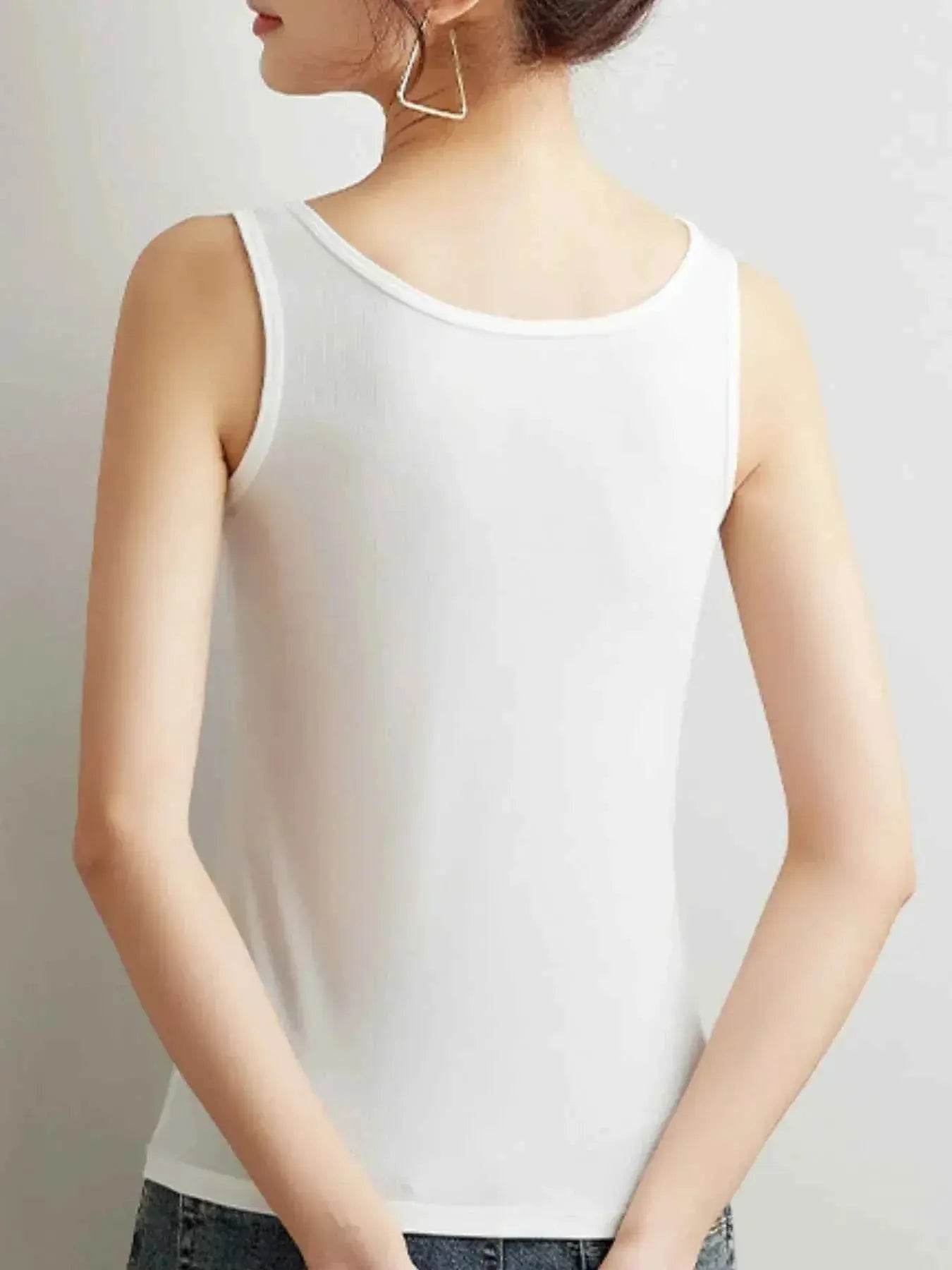 Plus Size Ribbed Scoop Neck Tank Top - GiFTiFY