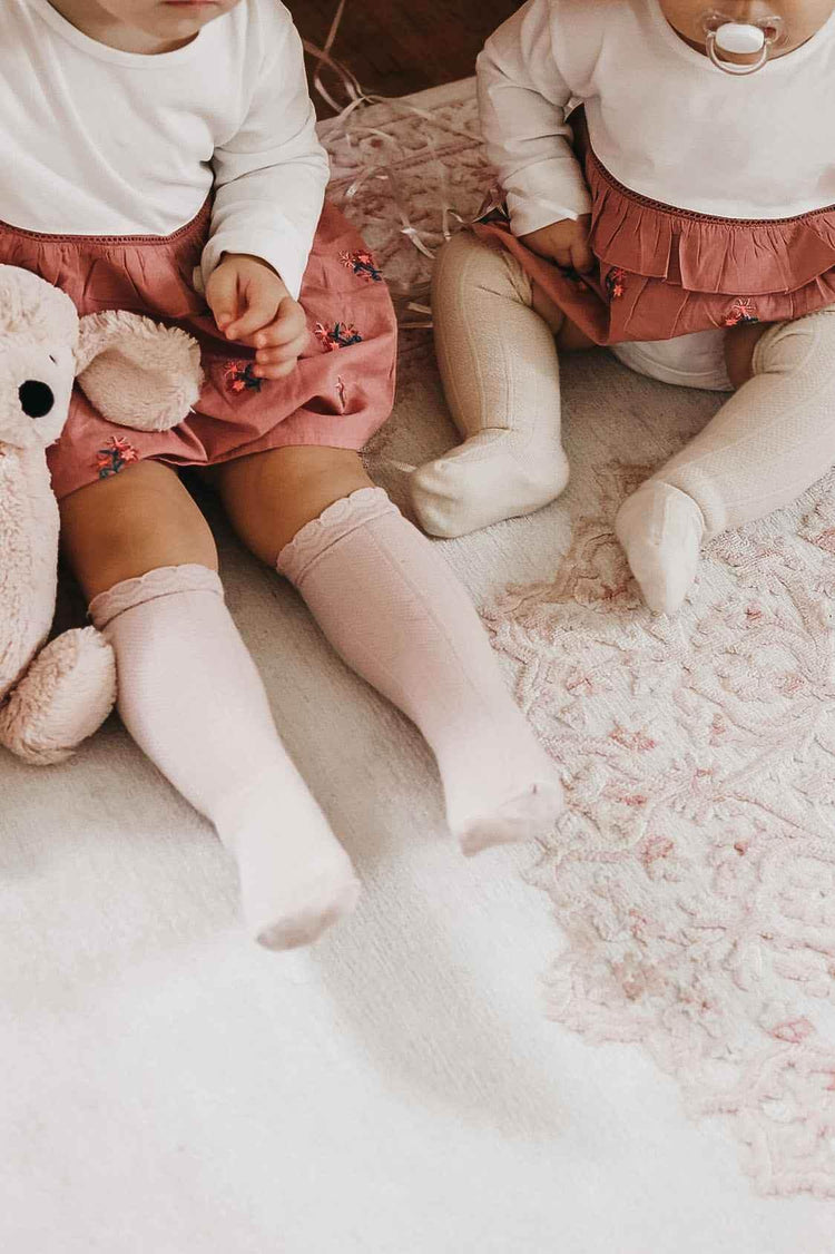 Ruffle Cotton Knee High Socks - GiFTiFY