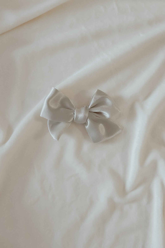 Ivorie Bow Clips
