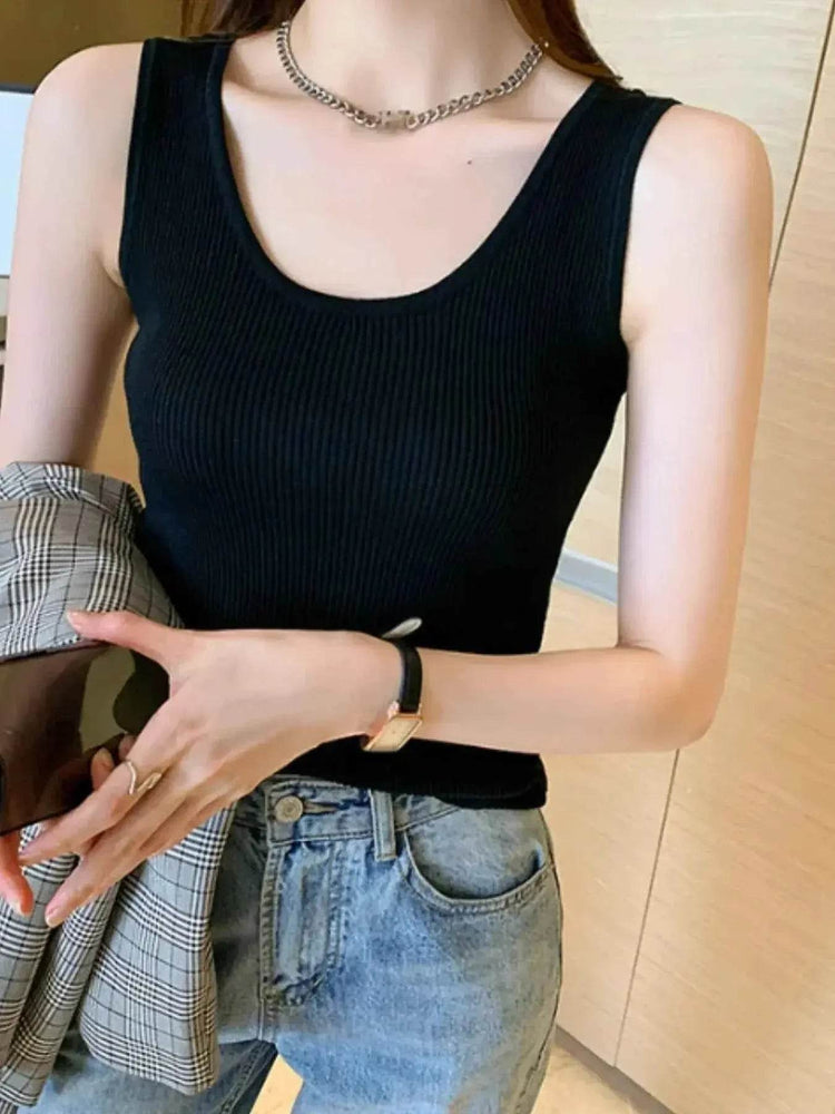 Plus Size Ribbed Scoop Neck Tank - GiFTiFY