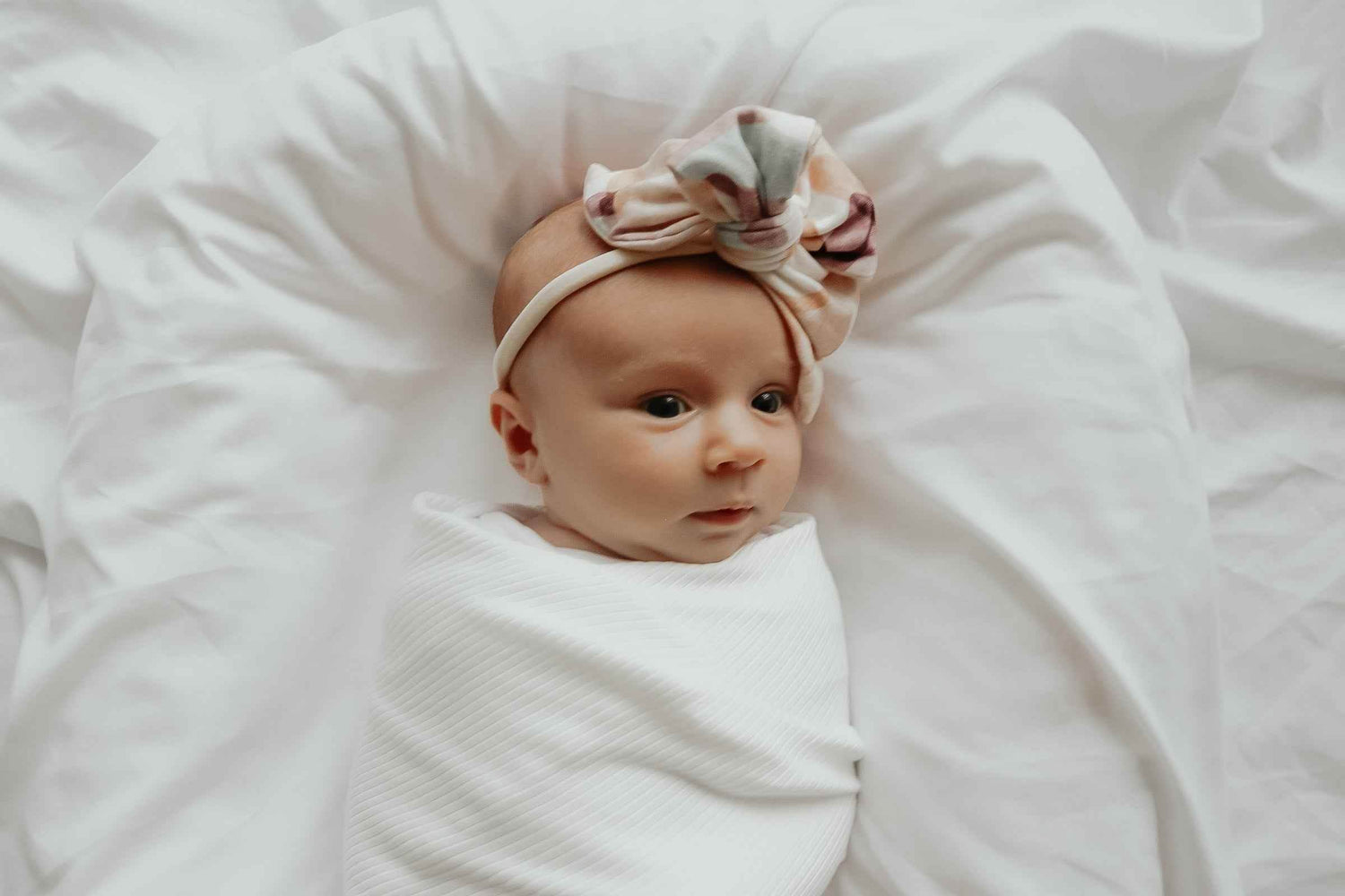Dove Ribbed Stretch Swaddle - GiFTiFY