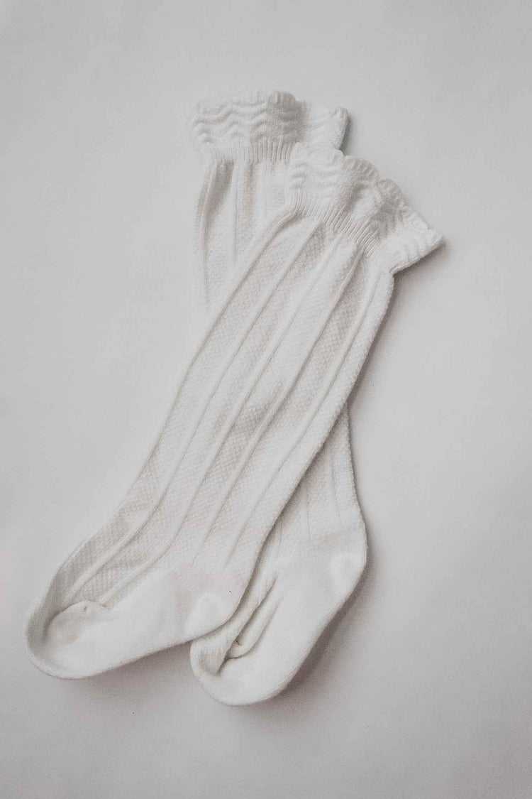 Ruffle Cotton Knee High Socks - GiFTiFY