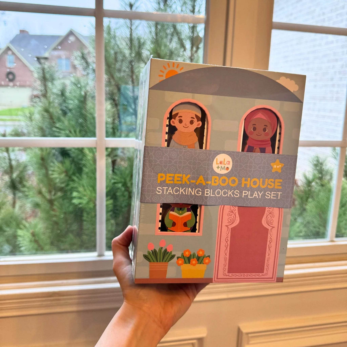 Stacking Houses (Set of 5 Houses and 3 Hardwood Characters) by Lala + Mo