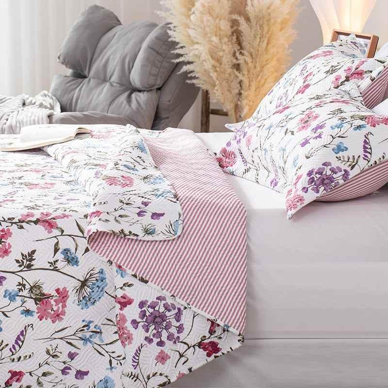 Kasentex Floral Quilt Set - Lightweight & Reversible - Cozy & Stylish Bedding - Machine Washable, Room Decor, Graduation Gifts by Kasentex