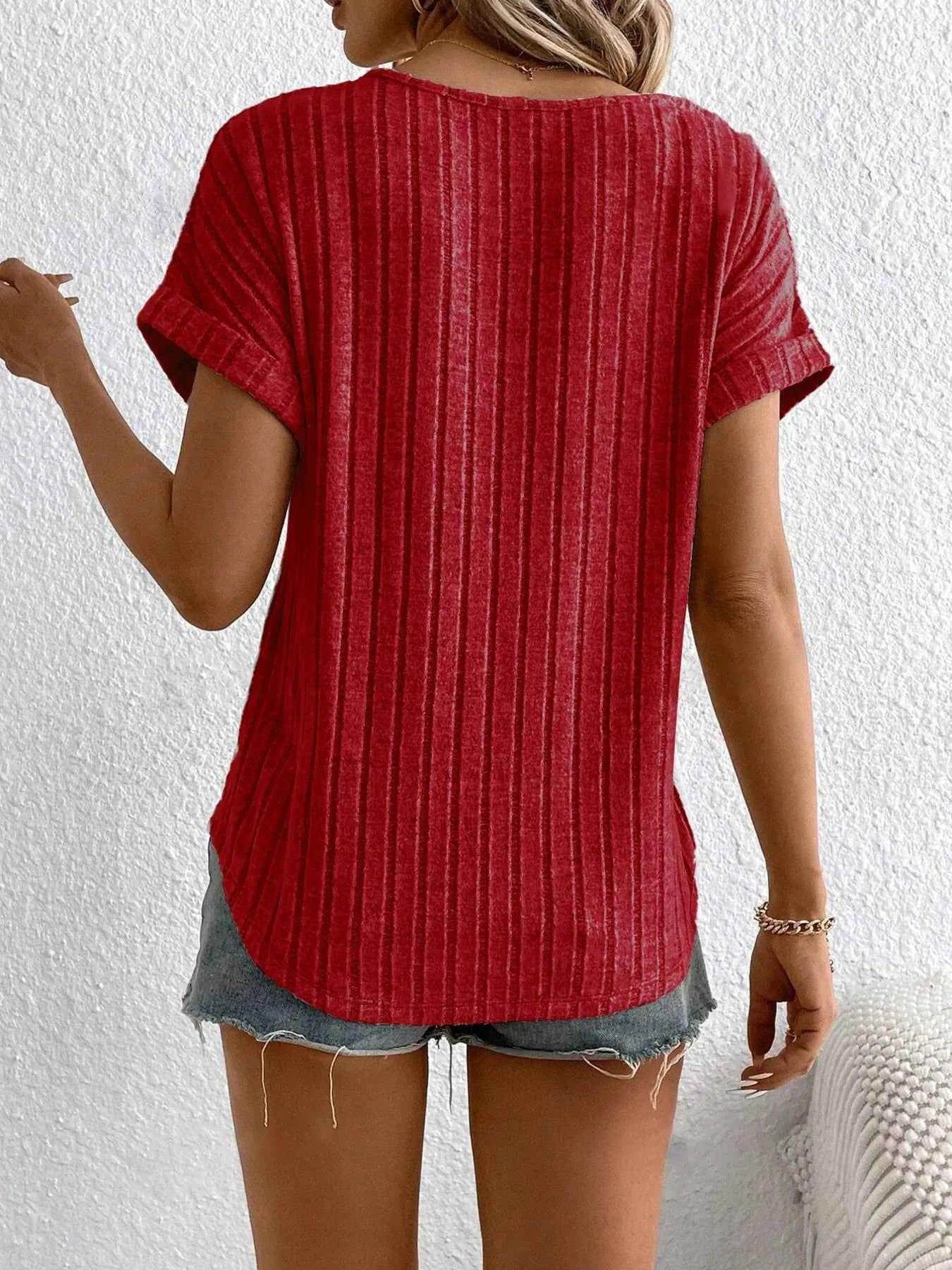 Plus Size Ribbed Texture Short Sleeve T-Shirt - GiFTiFY