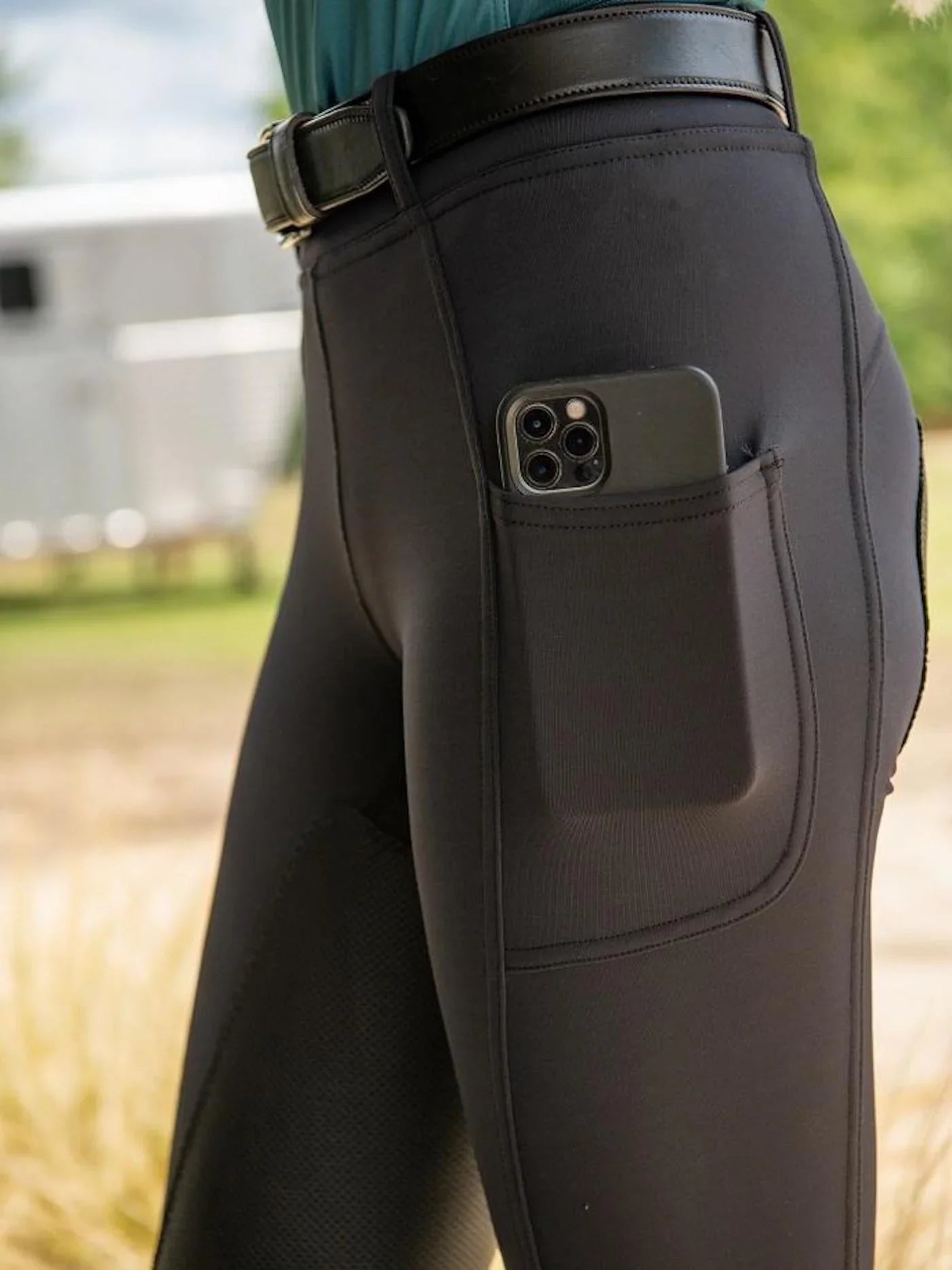 PerforMAX All Season Full Seat Pull On Breech w/2 Cargo Pockets FITS Riding