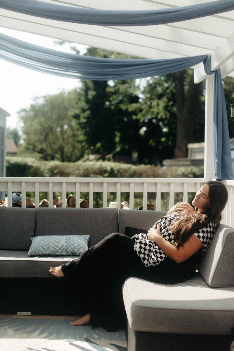 Race Ring Sling Carrier - GiFTiFY