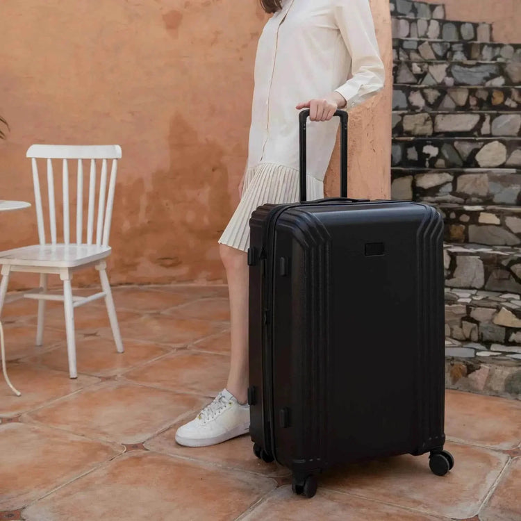 Evalyn 3 Piece Expandable Classy Luggage Set - GiFTiFY