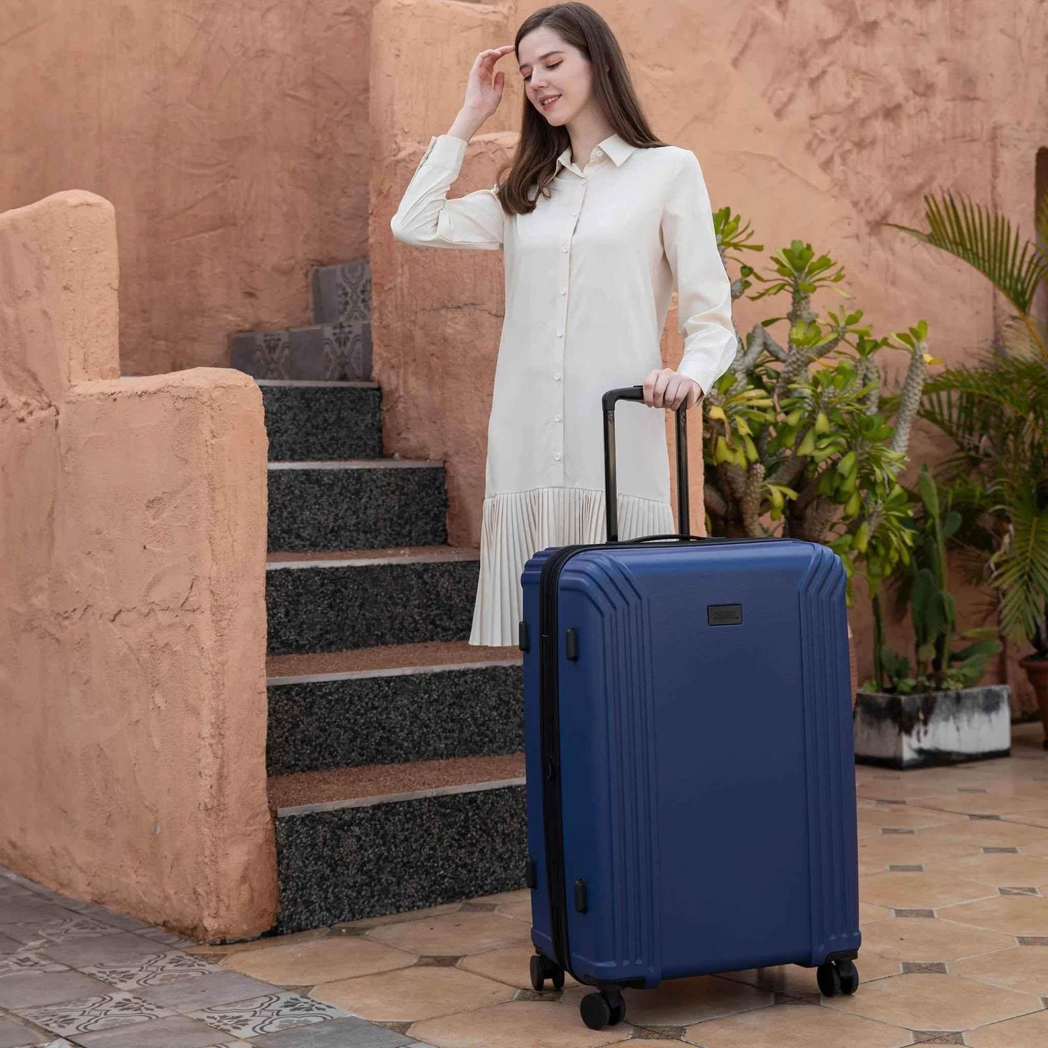 Evalyn 3 Piece Expandable Classy Luggage Set - GiFTiFY