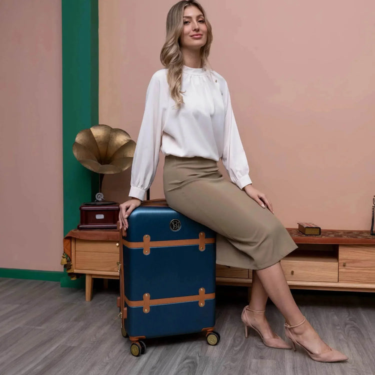 Grace 3 Piece Expandable Retro Luggage Set - GiFTiFY