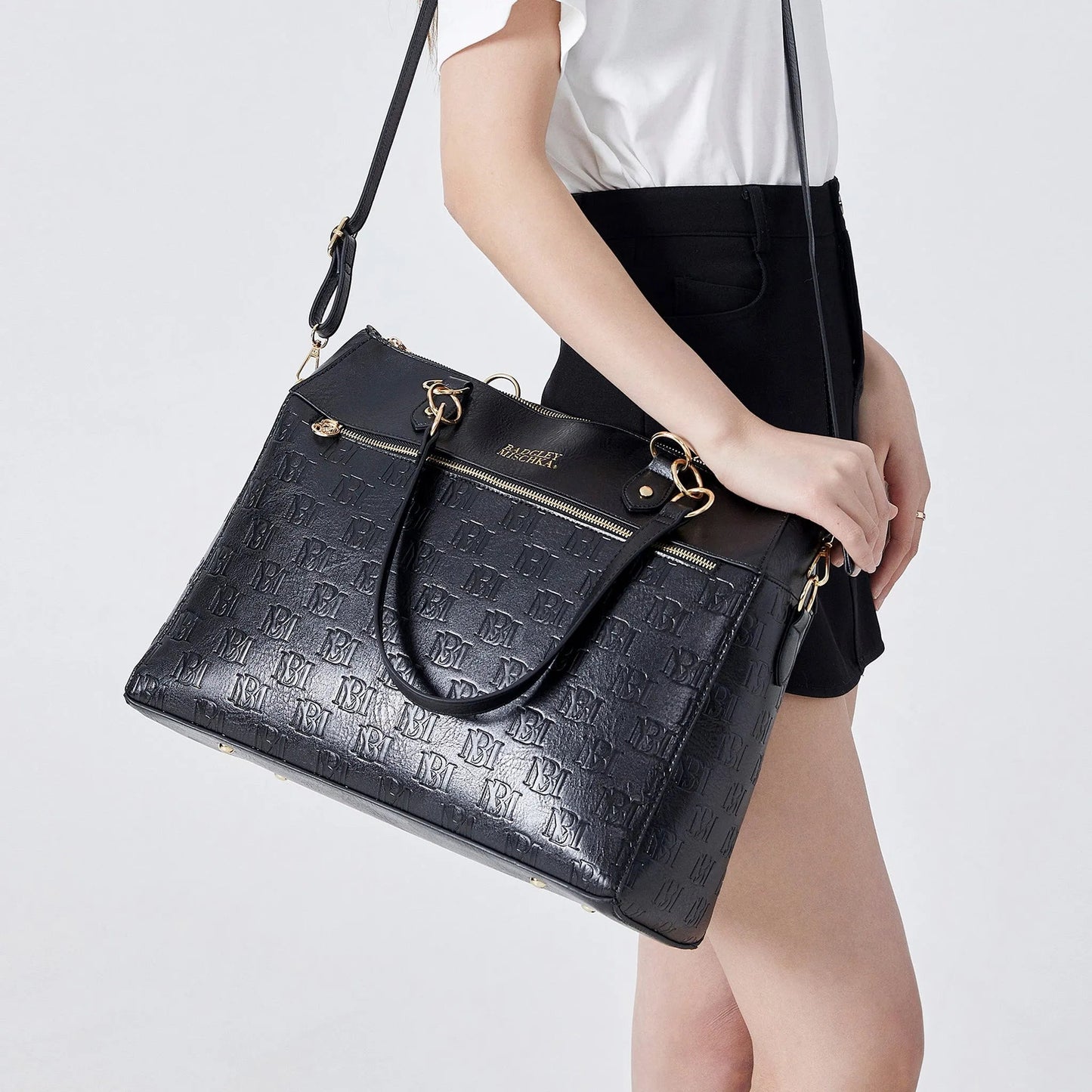 Madalyn Rustic Vegan Leather Weekender Tote Bag Travellty