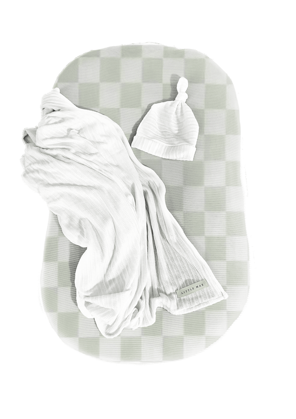 Leaf Checkered Baby Lounger Cover - GiFTiFY
