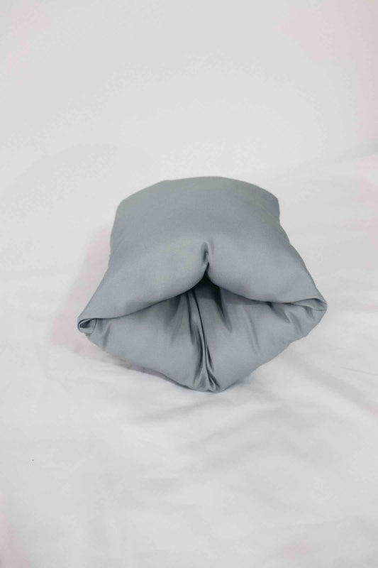 Lagoon Wipeable Cradle Arm Pillow