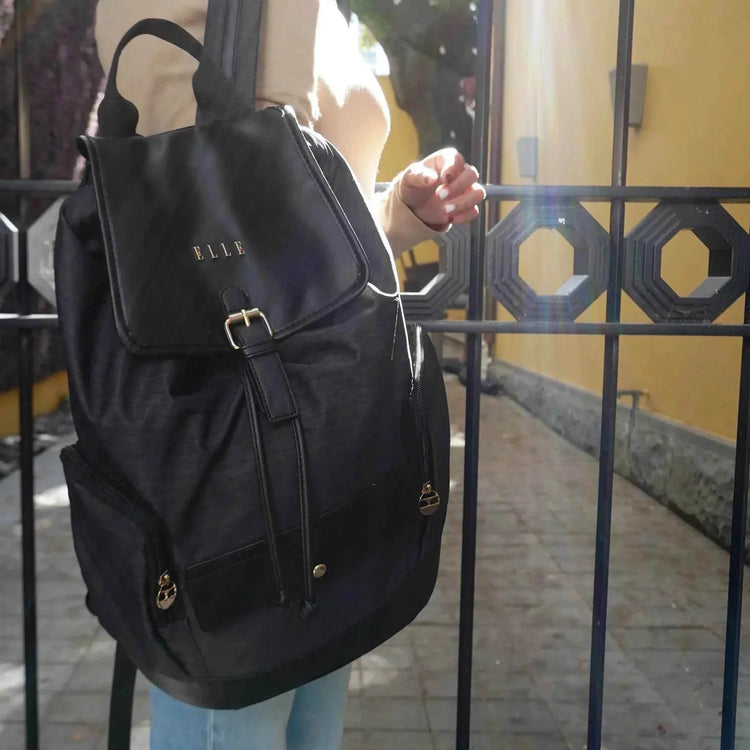 Eleganza 25L Backpack - GiFTiFY