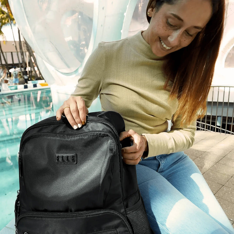 Voyage 20L Twill and Vegan Leather Backpack - GiFTiFY