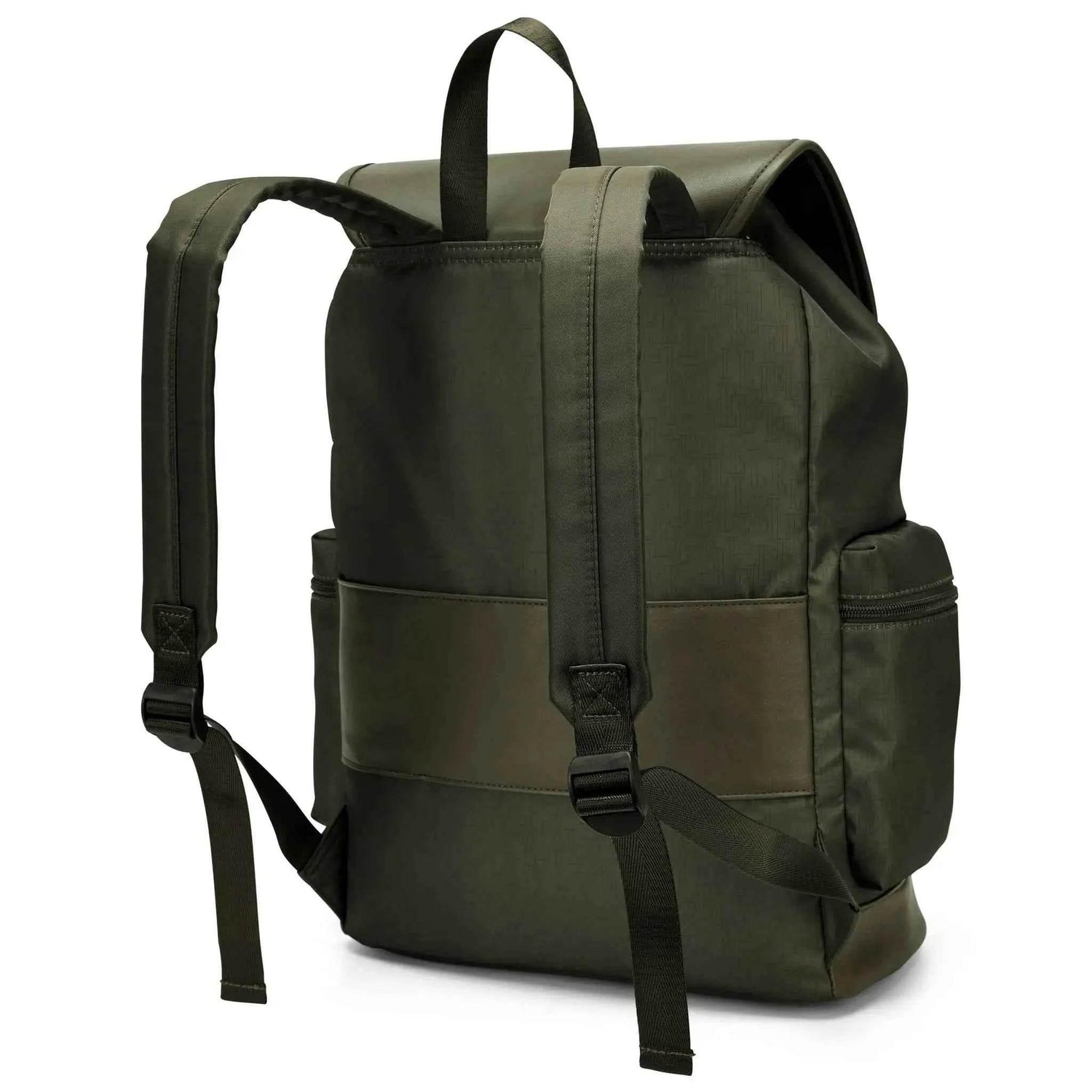 Wayfarer 23L Backpack - GiFTiFY