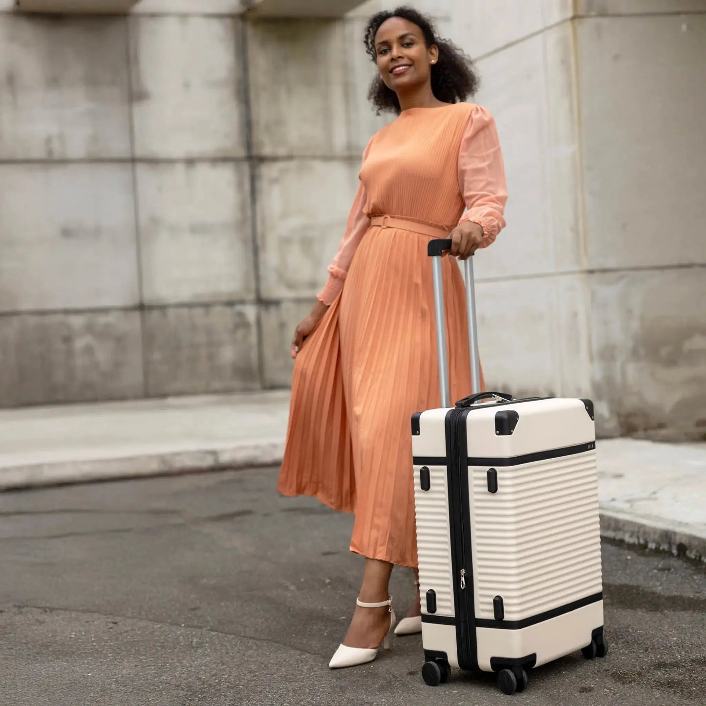 Belleville 3 Piece Expandable Retro Luggage Set Travellty