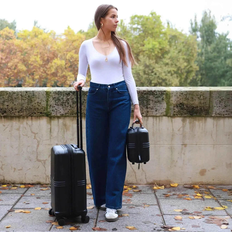 Expedition 3 Piece Expandable Polycarbonate Luggage Set - GiFTiFY