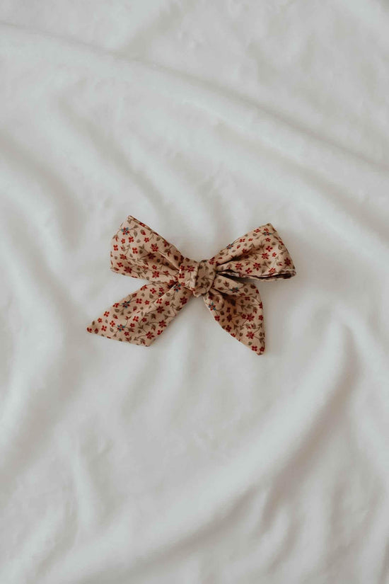 Poinsettia Bow Clips - GiFTiFY