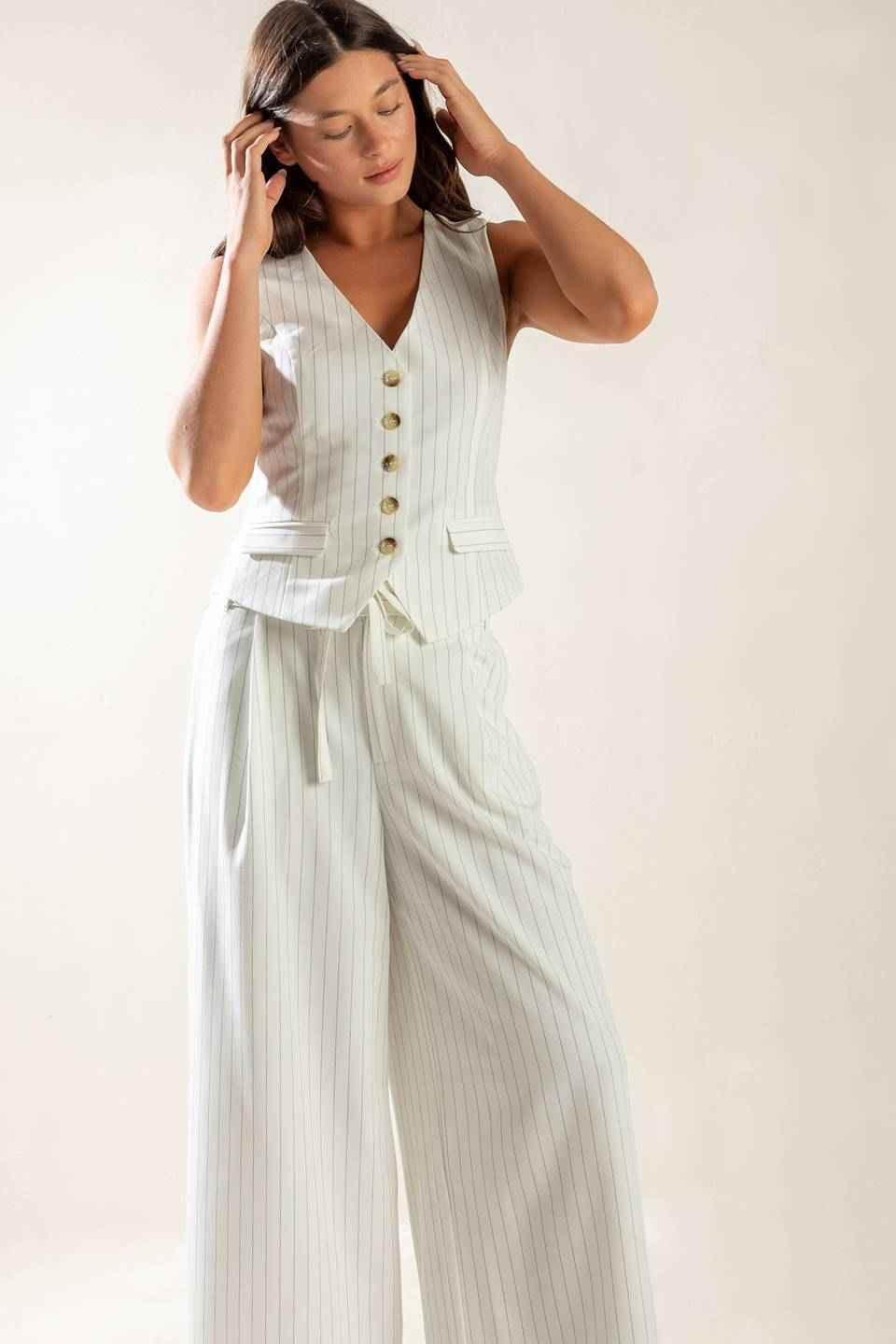 DINNER DATE WOVEN VEST - GiFTiFY